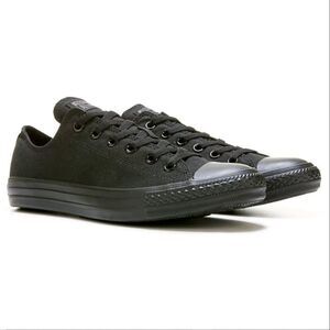 Chuck Taylor All Star Canvas Kids Low Top Shoe Size 3